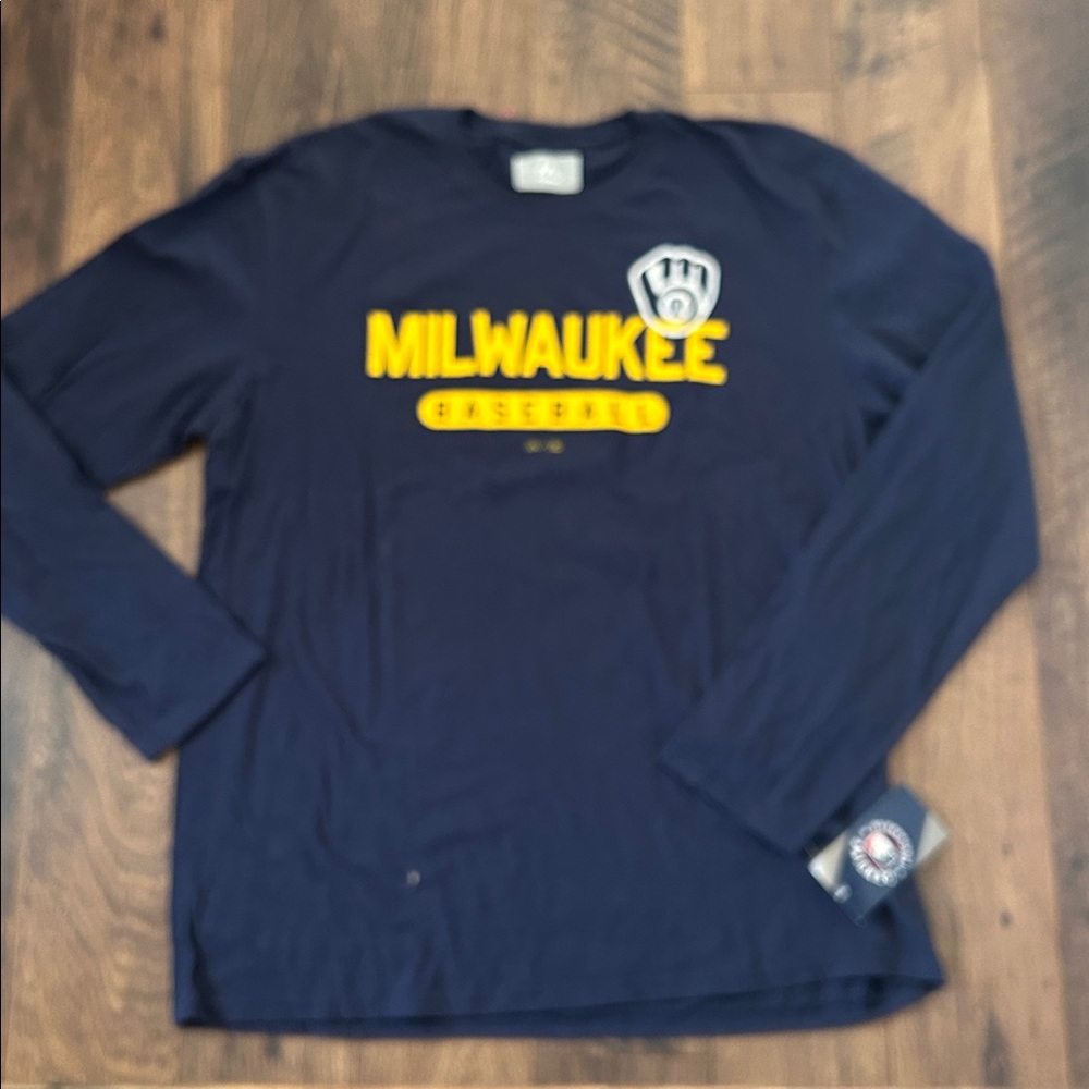 New Milwaukee Brewers Genuine Merchandise Navy Blue Shirt long sleeve size XL